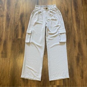 Wide leg cargo pants size small grey purple